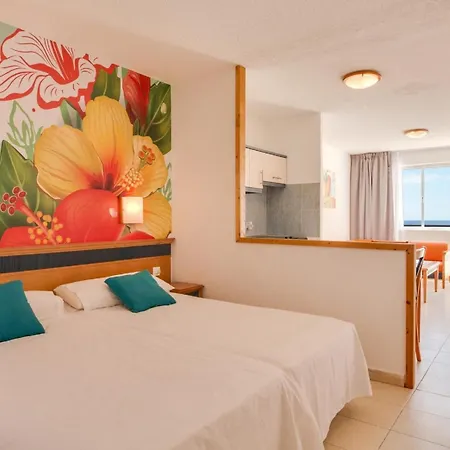 Apartamento Palm Garden 2 *